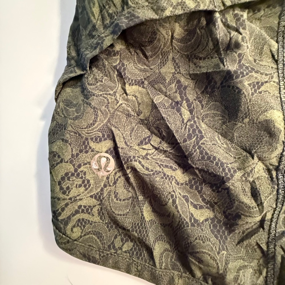 Women/ Size 6/Lululemon Bundle - Picture 5 of 13